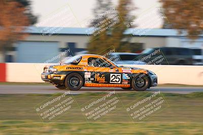 media/Jan-13-2024-CalClub SCCA (Sat) [[179f4822a7]]/Group 7/Sunset (Race)/